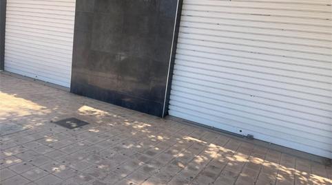 Flat to rent in Square Plaza Cella, -, Avenida de Abril - 9 de Octubre, Valencia - image 3 Photo 3 of Flat to rent in Square Plaza Cella, -, Avenida de Abril - 9 de Octubre, Valencia