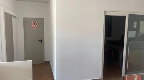 Flat to rent in Square Plaza Cella, -, Avenida de Abril - 9 de Octubre, Valencia - image 4 Photo 4 of Flat to rent in Square Plaza Cella, -, Avenida de Abril - 9 de Octubre, Valencia