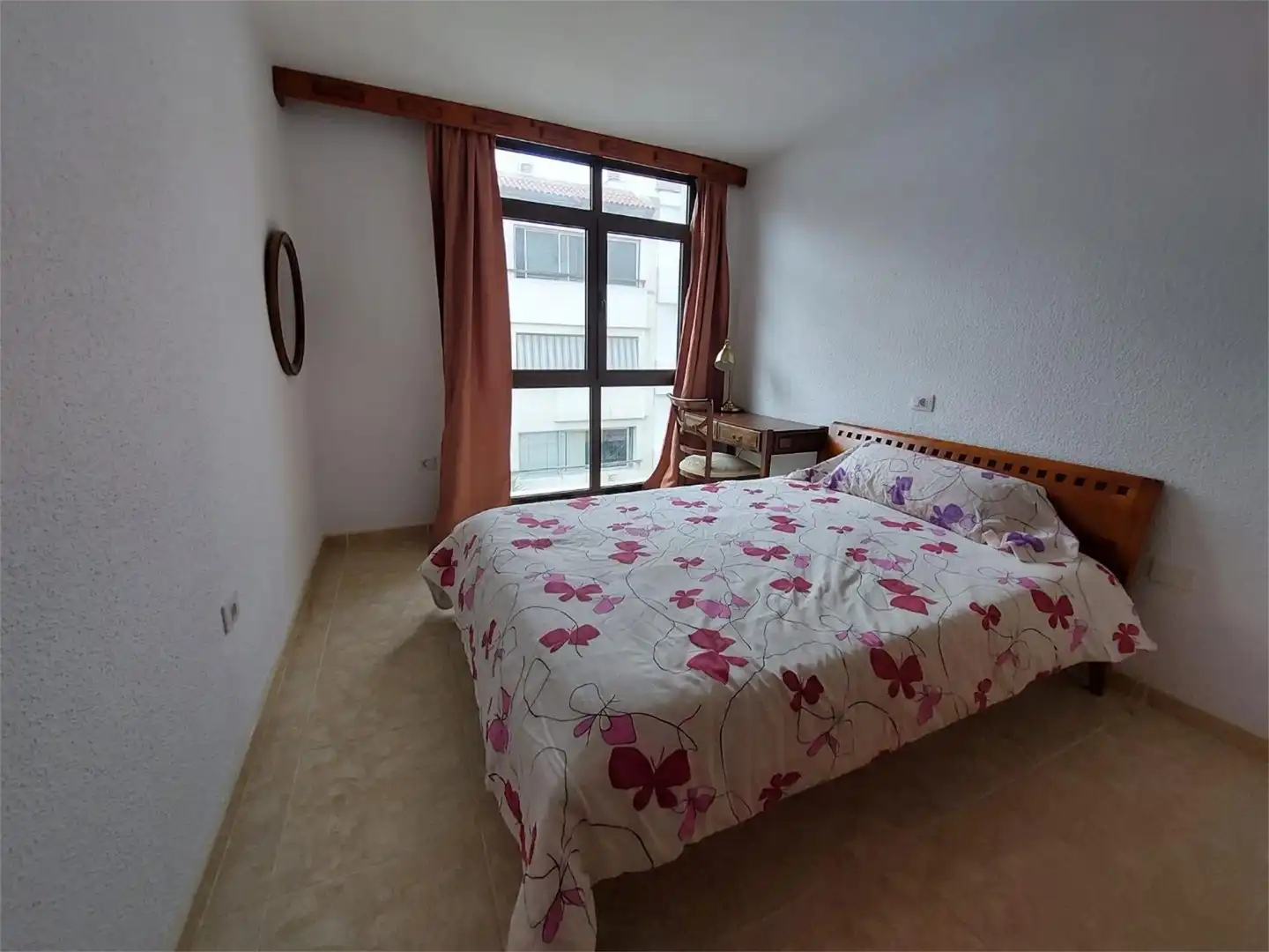 Room in Calle Casino, 3, Zona Martiánez Bedroom of Flat for share in Puerto de la Cruz with Furnished