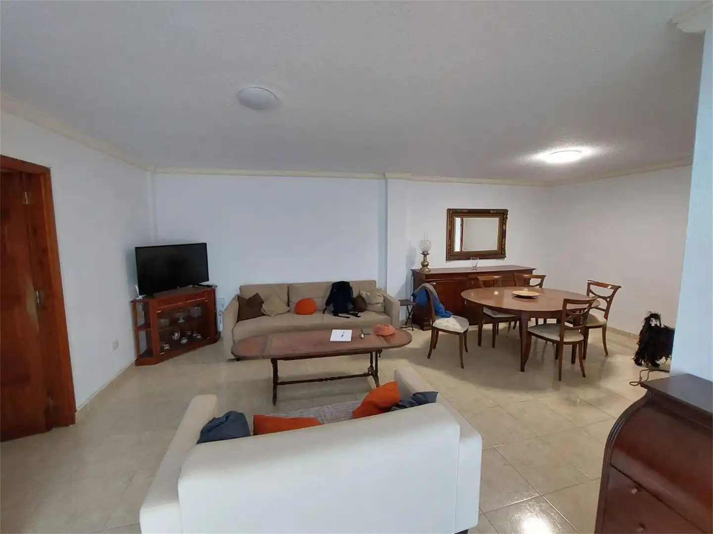 Room in Calle Casino, 3, Zona Martiánez Flat for share in Puerto de la Cruz with Furnished