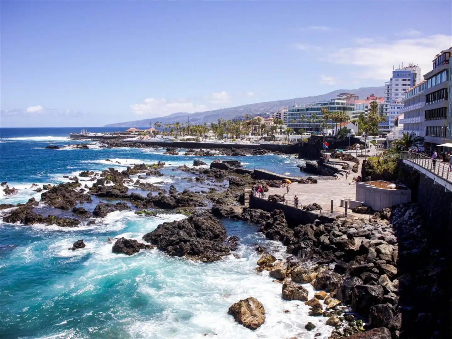 Room in Calle Casino, 3, Zona Martiánez Exterior view of Flat for share in Puerto de la Cruz with Furnished