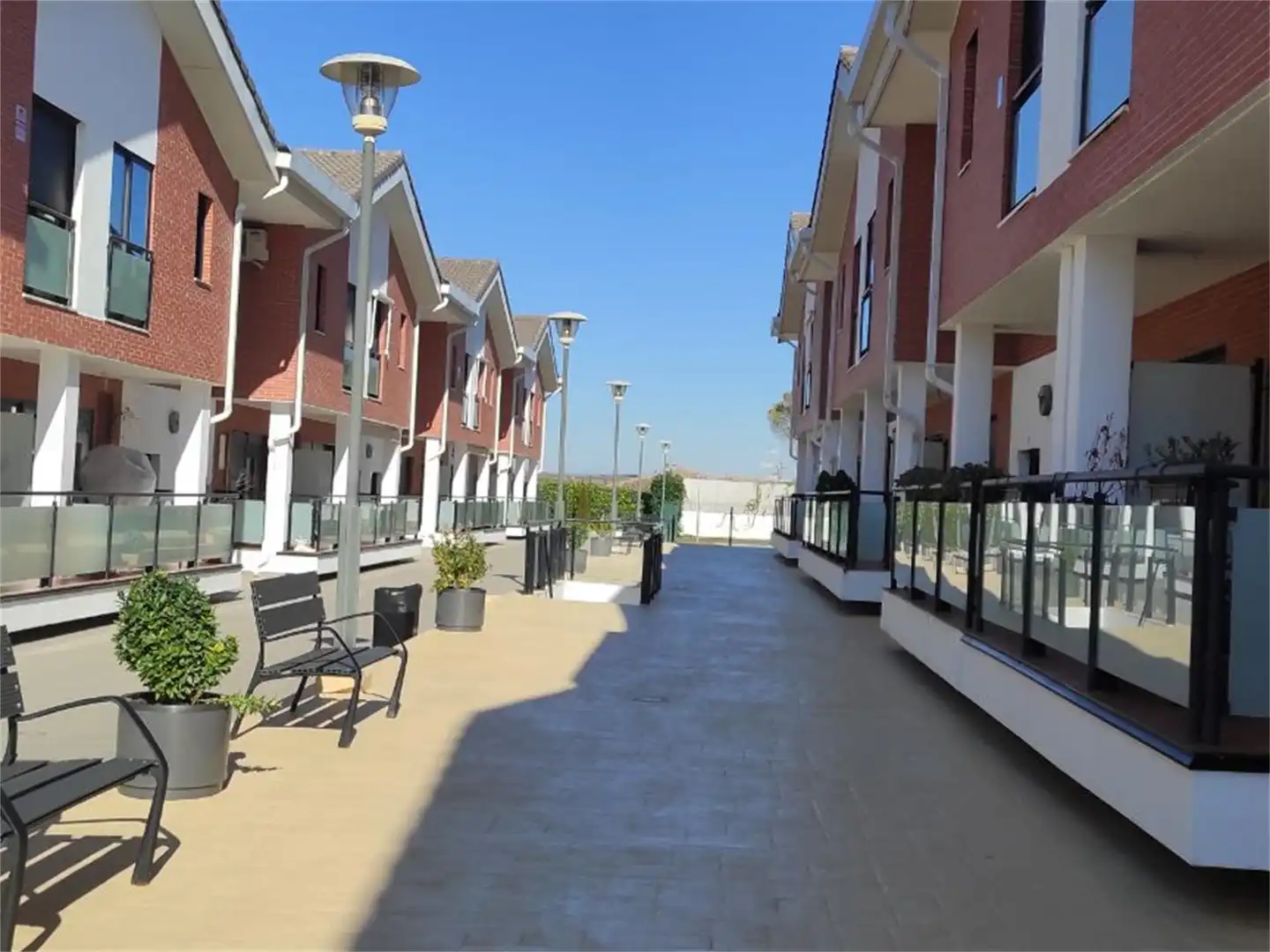 Casa adosada en venta en Calle Nueva, 6, Santa Cruz del Retamar pueblo Terraza de Casa adosada en venta en Santa Cruz del Retamar con Aire acondicionado, Terraza y Piscina