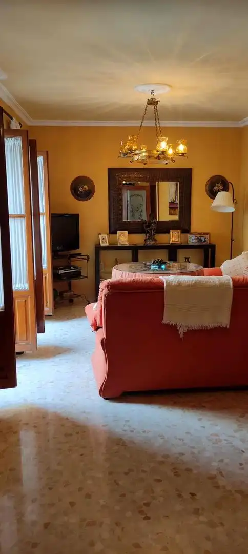 Flat for sale in Calle Virgen del Soterraño, 15, Aguilar de la Frontera Living room of Flat for sale in Aguilar de la Frontera with Air Conditioner, Heating and Terrace