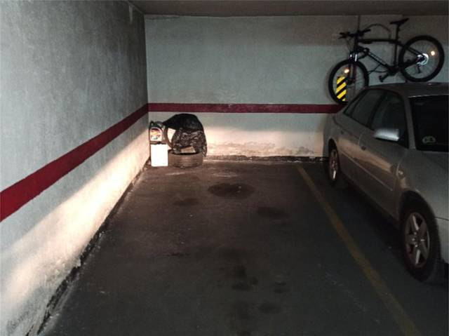 Garaje en Alquiler en Camino de Canillas, 34 en Guindalera