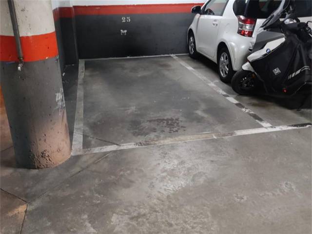 Garaje en Venta en Calle de Vital Aza, 81A en Pueblo Nuevo