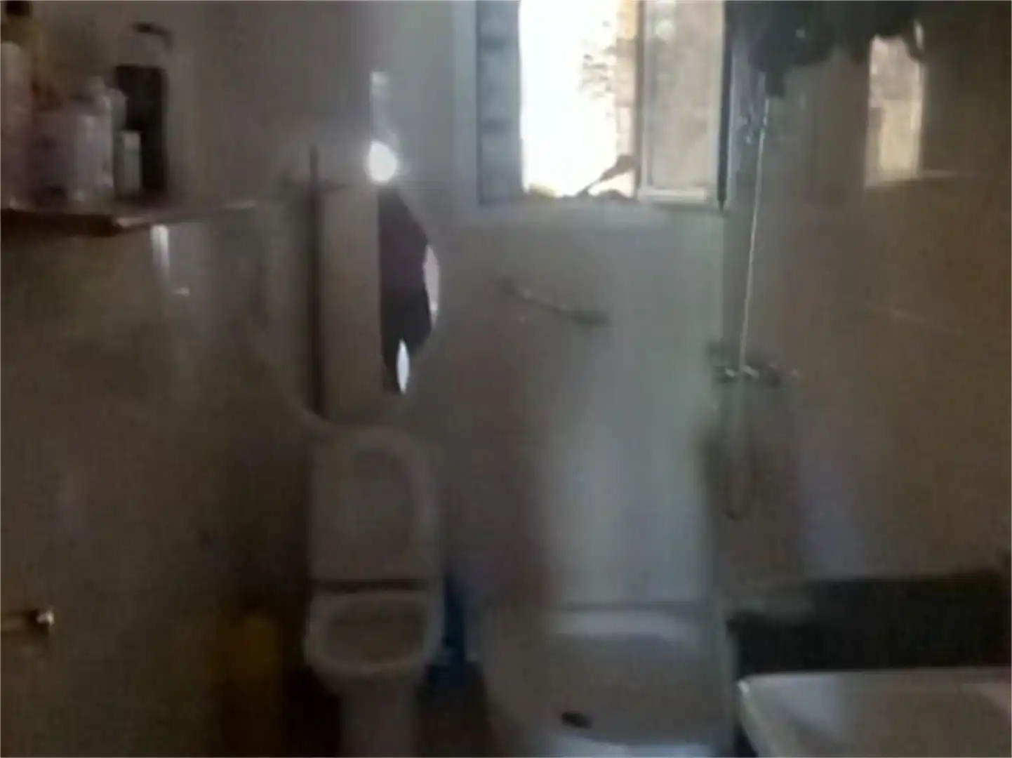 Pis en venda a Carrer Major, Santa Bàrbara Bany de Pis en venda en Santa Bàrbara amb Traster, Moblat i Aparcament comunitari