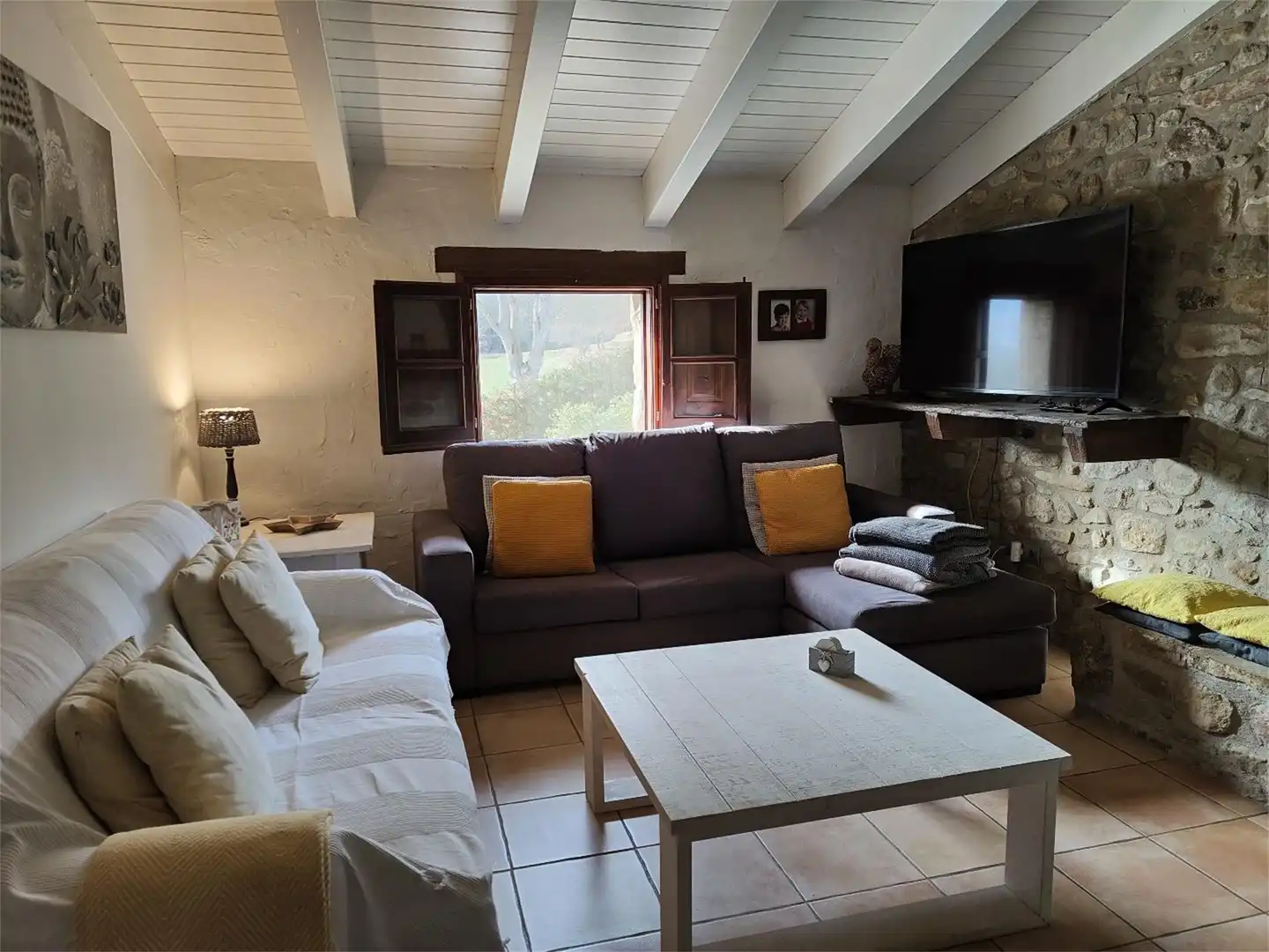 Sala d'estar de Pis en venda en Mieres (Girona) amb Terrassa, Piscina i Balcó