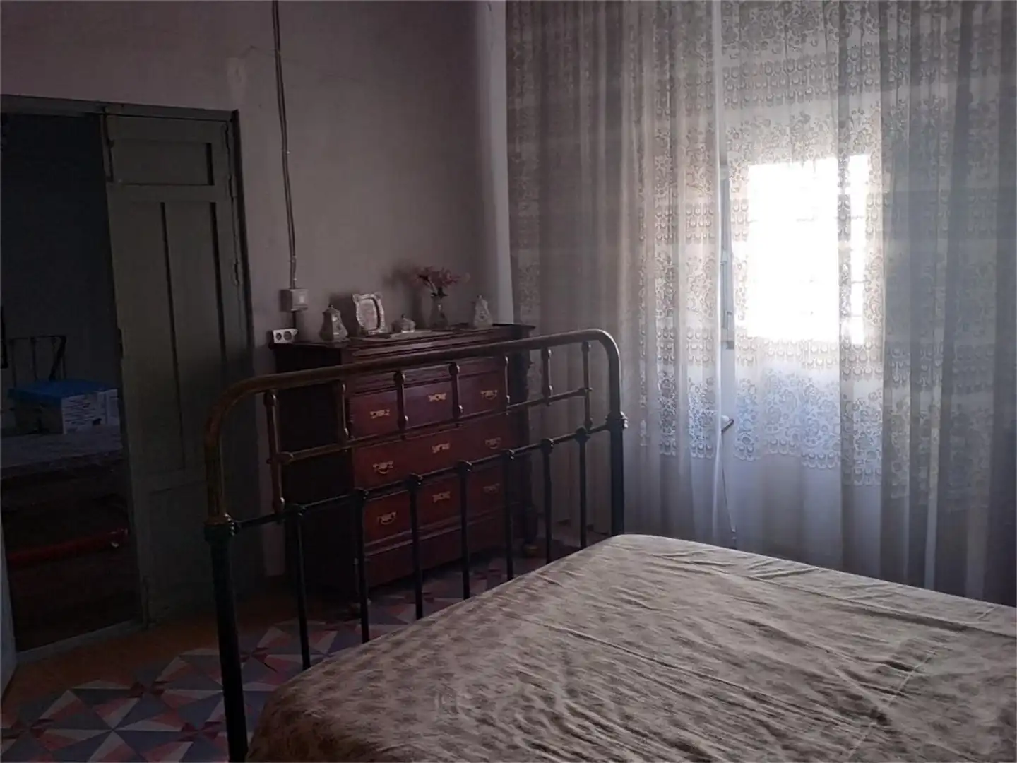 Habitación de Casa adosada en venta en Galera con Calefacción, Terraza y Amueblado