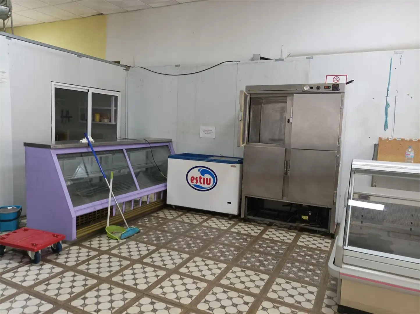 Fabrikhallen zur Miete in Villa del Río