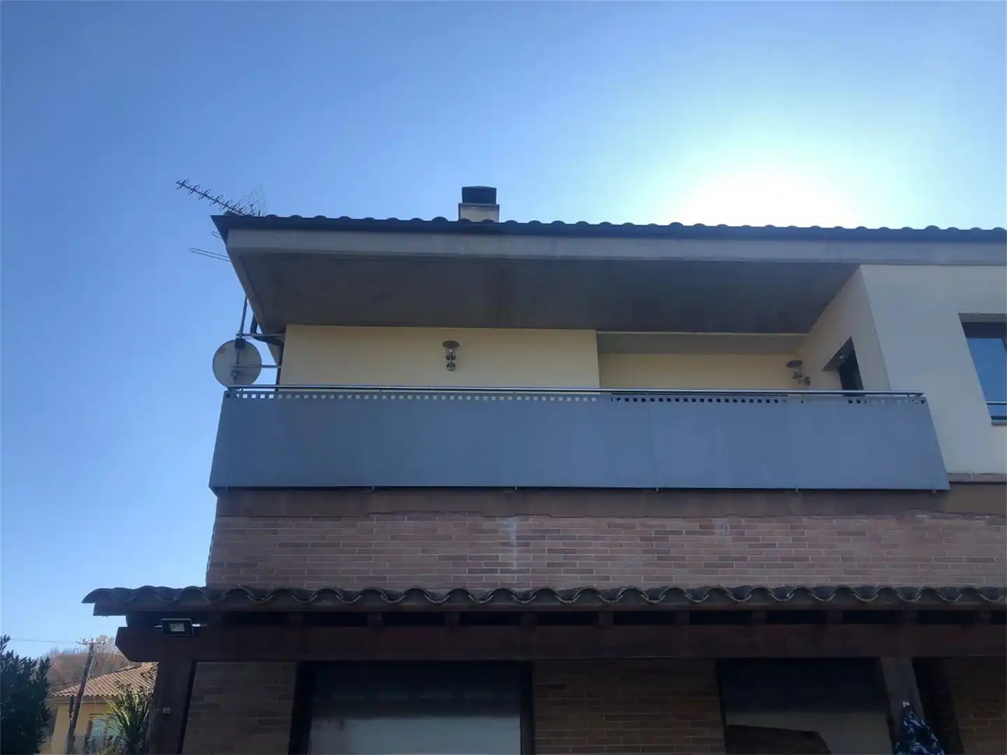 Vista exterior de Casa o xalet en venda en Anglès amb Aire condicionat, Terrassa i Piscina