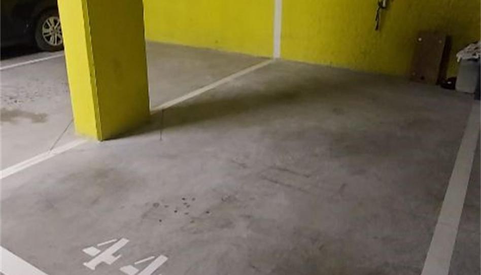 Garage for sale in Carrer de Rosa Luxemburg, 8, Mas Lluí - Els Miralls, Barcelona - image 1 Photo 1 of Garage for sale in Carrer de Rosa Luxemburg, 8, Mas Lluí - Els Miralls, Barcelona