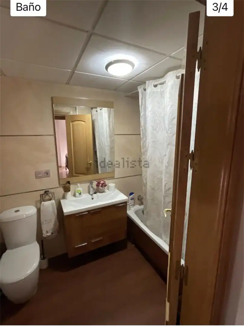 Bedroom of Flat for share in Alfacar  with Air Conditioner, Terrace and Furnished