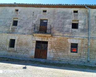 Exterior view of Single-family semi-detached for sale in Merindad de Río Ubierna
