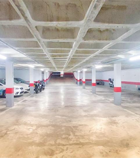 Garage for sale in Avenida de la Costa Blanca, Cabo de las Huertas, Alicante - image 2 Photo 2 of Garage for sale in Avenida de la Costa Blanca, Cabo de las Huertas, Alicante