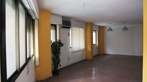 Foto 3 von Erdgeschoss zur Miete in Strasse Calle José Reus García, 1, Los Ángeles, Alicante / Alacant