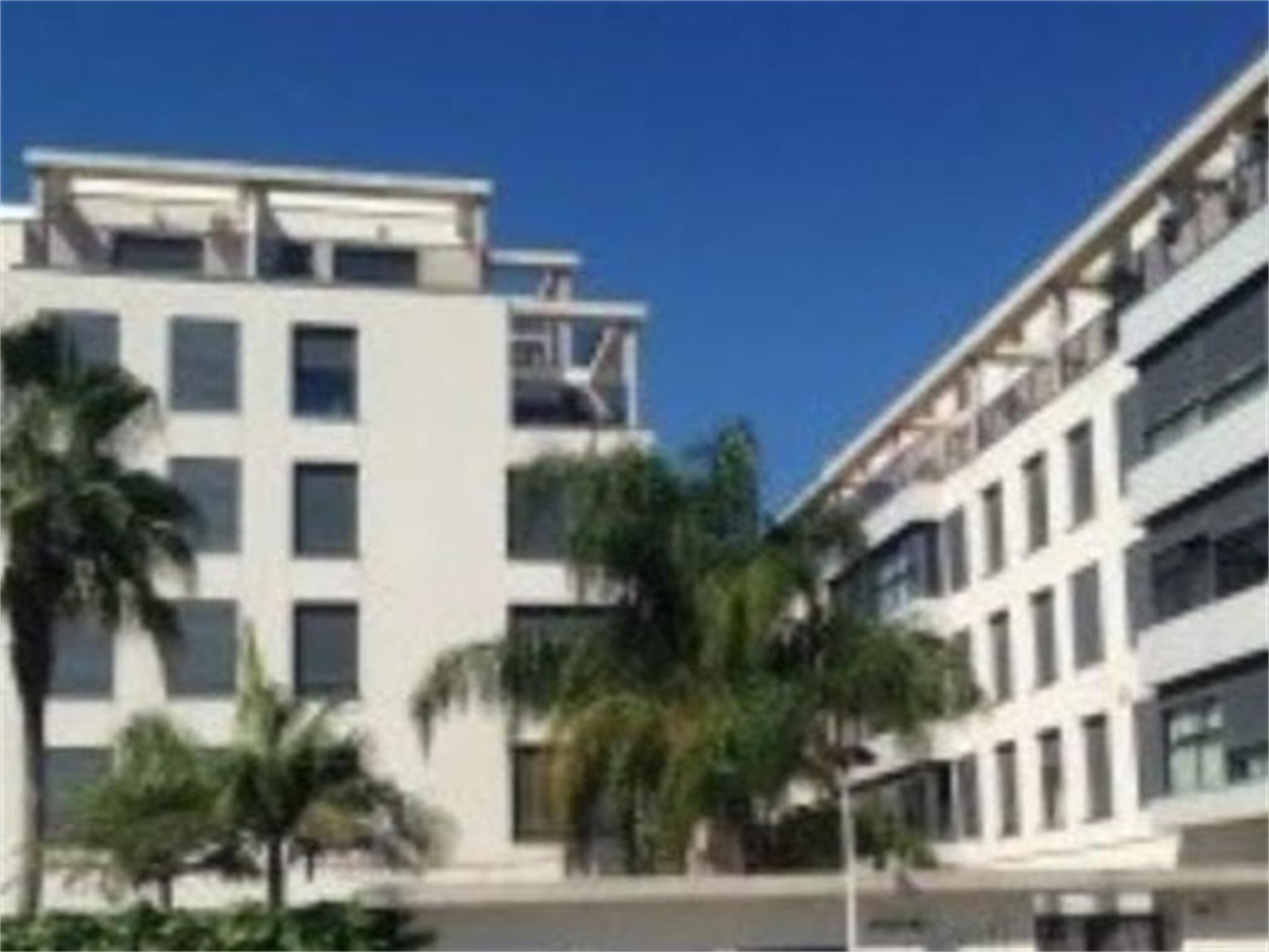 Exterior view of Flat for sale in Ondara  with Air Conditioner and Swimming Pool