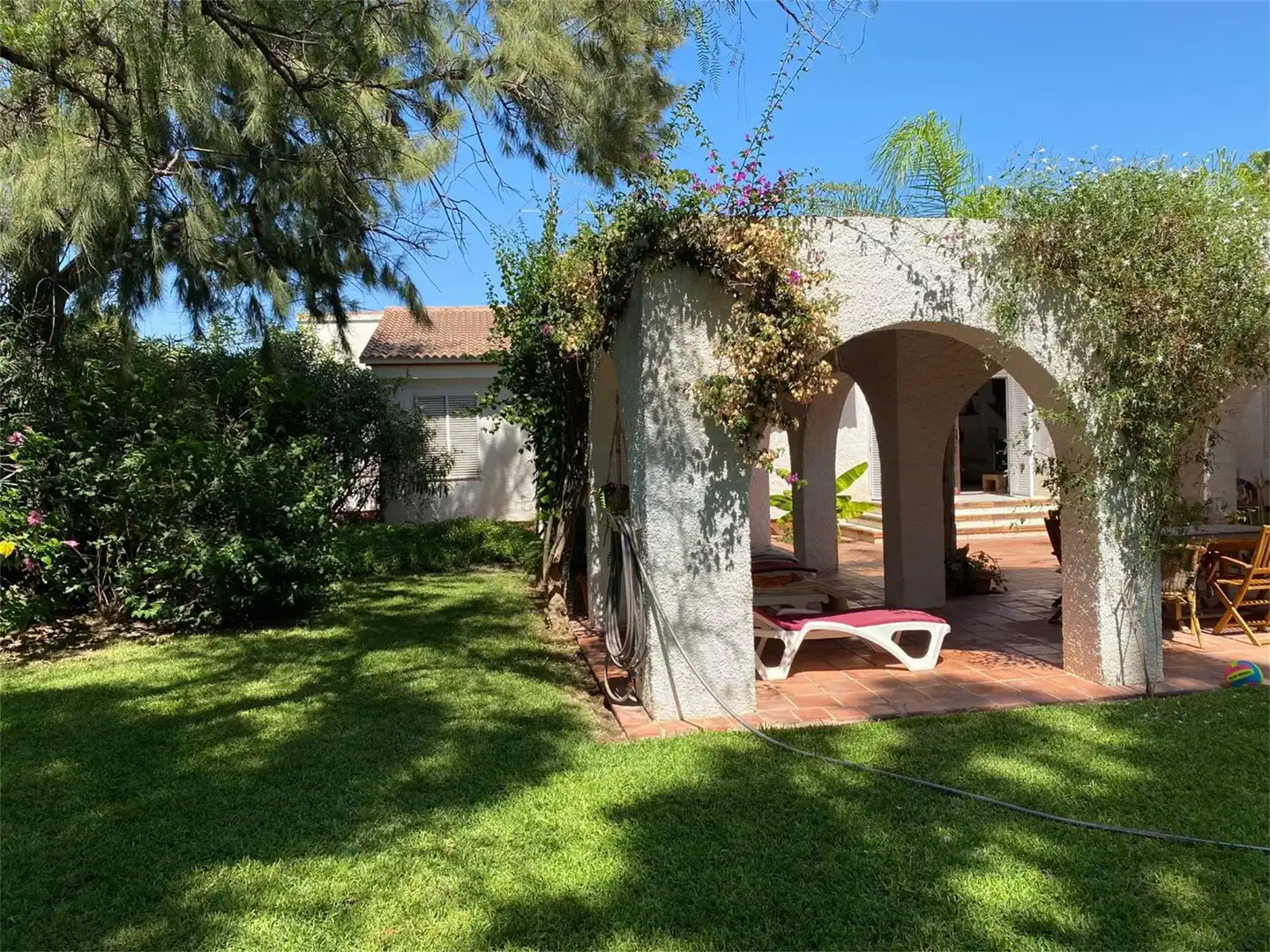 Jardí de Casa o xalet en venda en Sant Joan d'Alacant