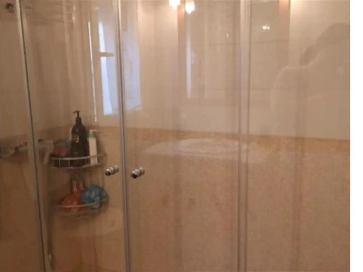 Bathroom of Flat for share in Murcia  with Air Conditioner, Heating and Furnished