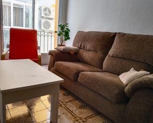 Flat to rent in Calle Menéndez y Pelayo, 4, Alameda