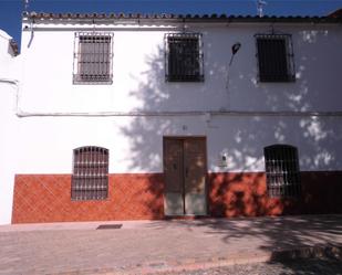 Vista exterior de Casa adosada en venda en El Saucejo