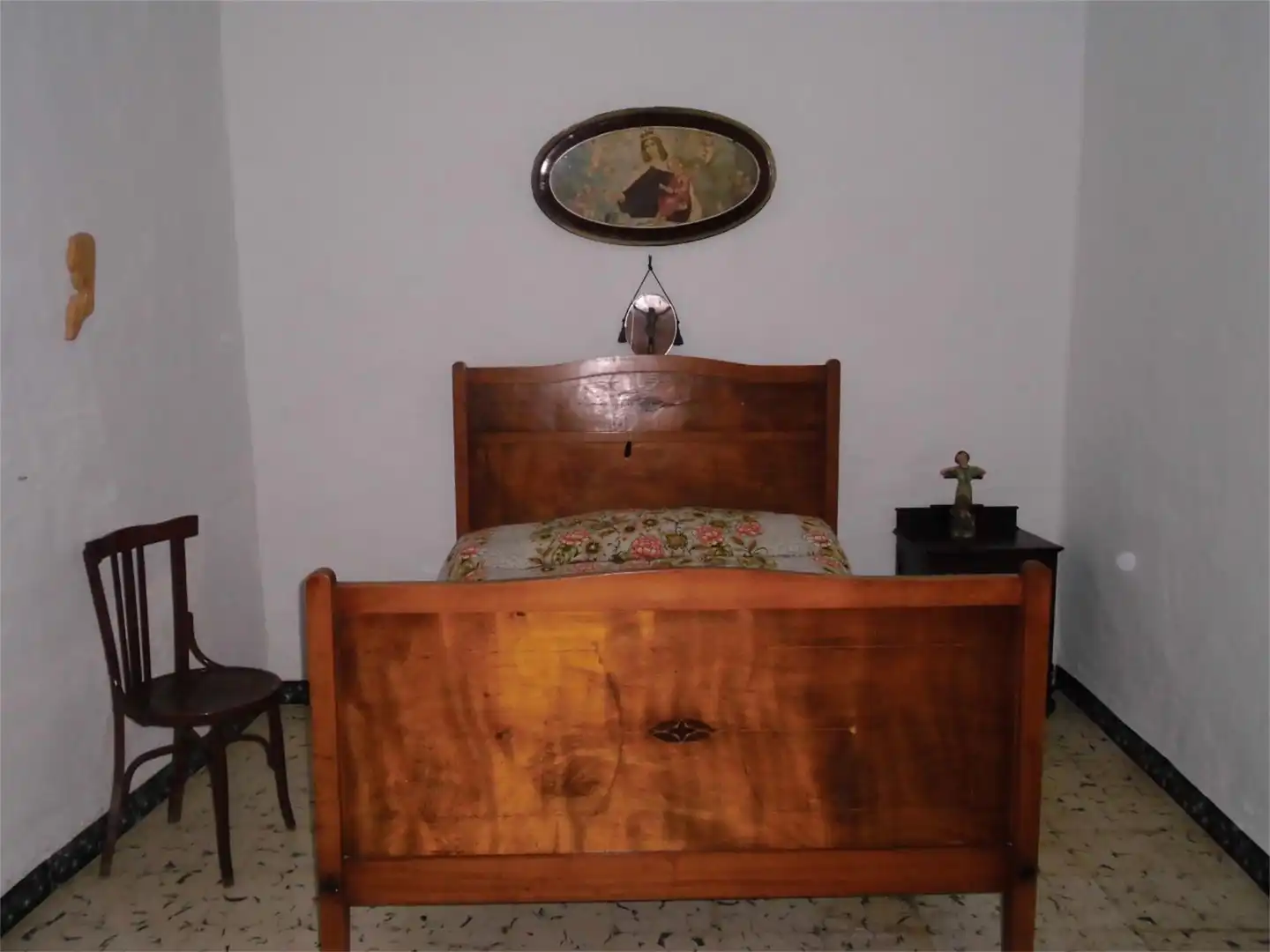 Pis en venda a Calle Iglesia Navarredonda, 25, El Saucejo Dormitori de Pis en venda en El Saucejo amb Moblat