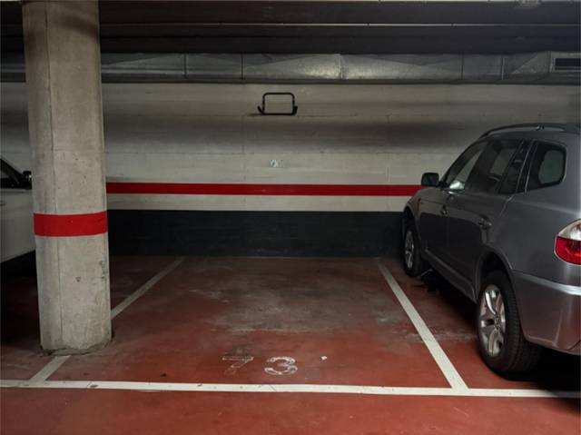 Garaje en Venta en Carrer de Joan Miró, 14 en La Vila Olímpica del Poblenou