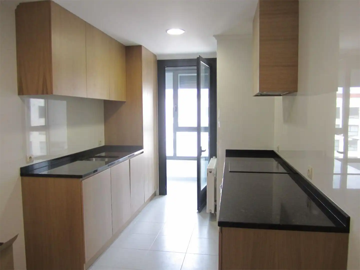 Flat for rent in Calle Navarrete, 4, Universidad - Las Huelgas