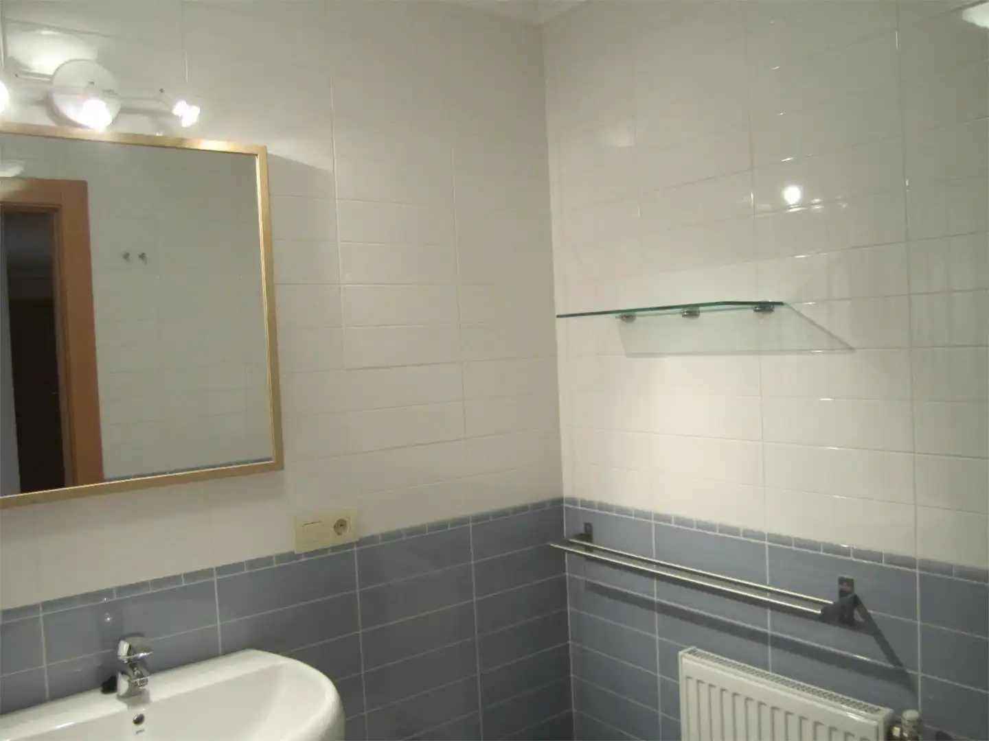 Flat for rent in Calle Navarrete, 4, Universidad - Las Huelgas