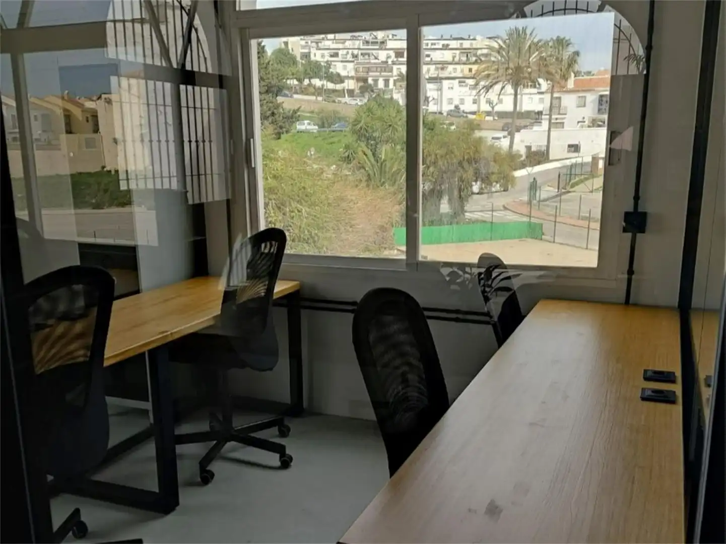 Oficina de alquiler en Calle Prímula, Almijara Oficina de alquiler en Nerja