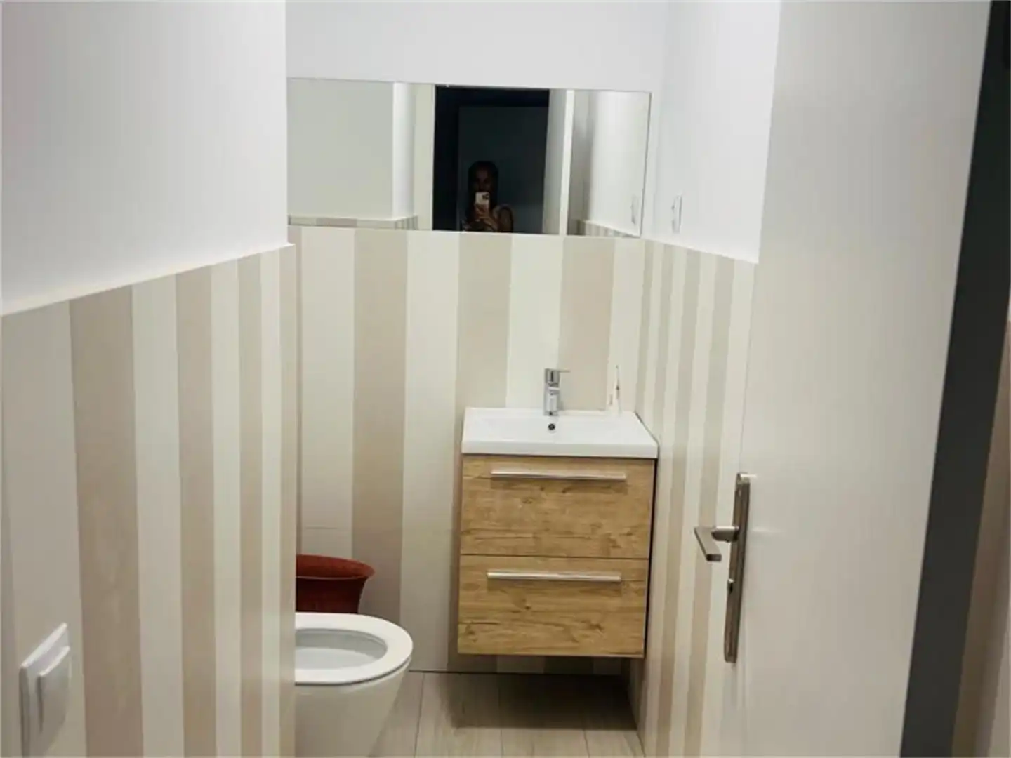Habitación en Calle Galiana, 14, Berrocales de Jarama Baño de Casa o chalet para compartir en Paracuellos de Jarama con Aire acondicionado, Calefacción y Jardín privado