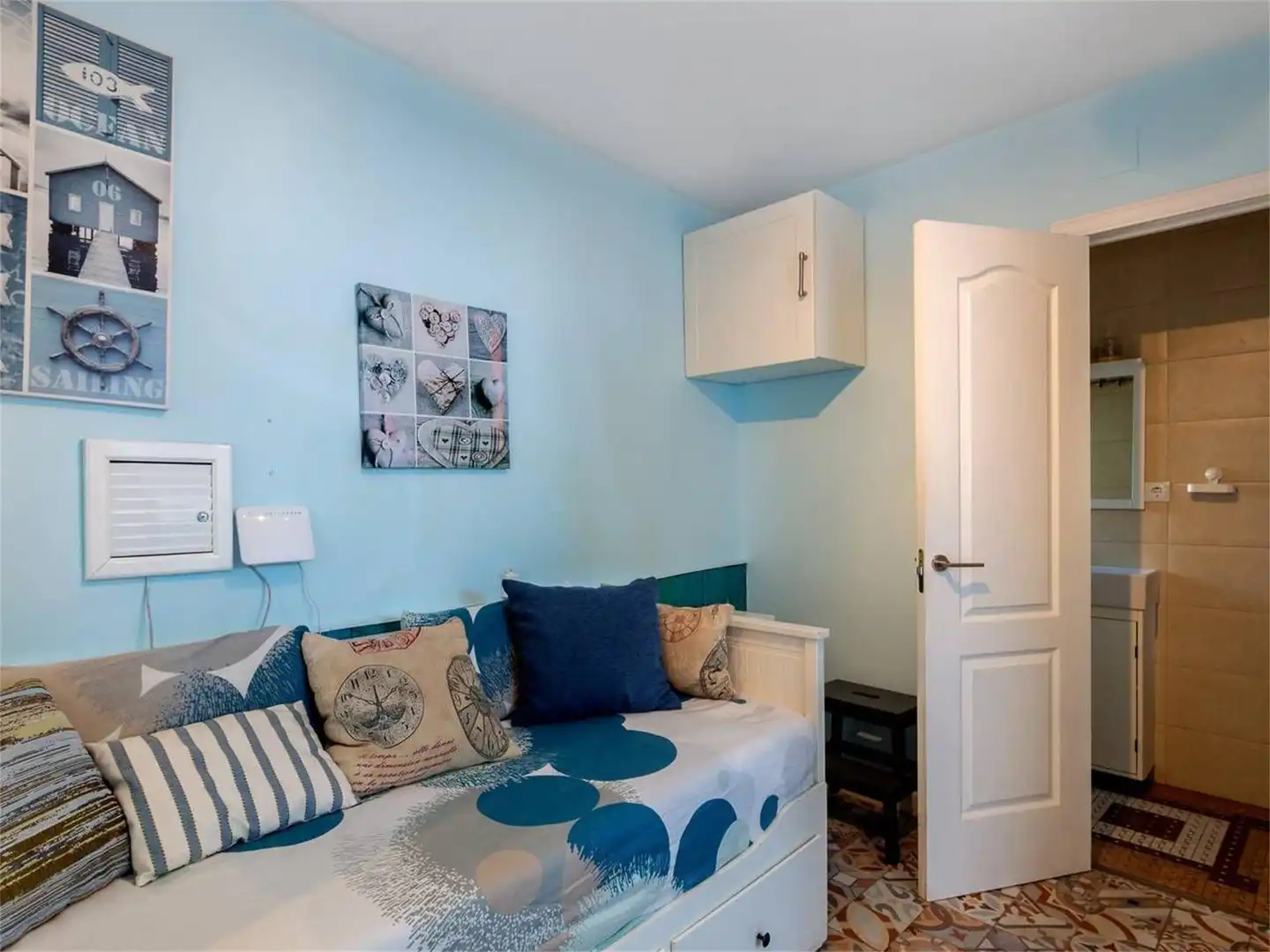 Attic for sale in Calle General Morla, Alameda - Mentidero - Teatro Falla Bedroom of Attic for sale in Cádiz Capital with Air Conditioner
