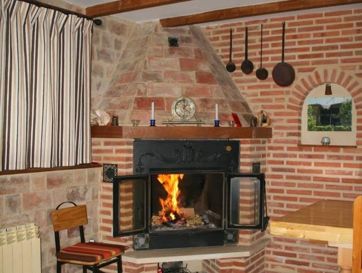 Country house to rent in Camino Bascuñuelos, 3, Valle de Tobalina, Burgos - image 1 Photo 1 of Country house to rent in Camino Bascuñuelos, 3, Valle de Tobalina, Burgos