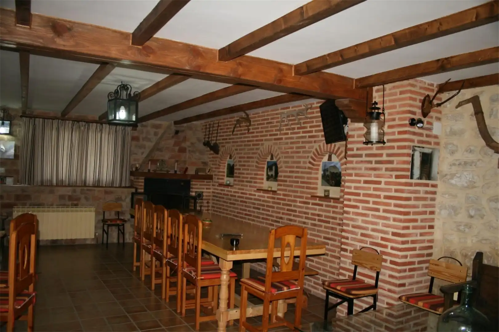 Finca rústica de alquiler en Valle de Tobalina con Calefacción, Jardín privado y Terraza