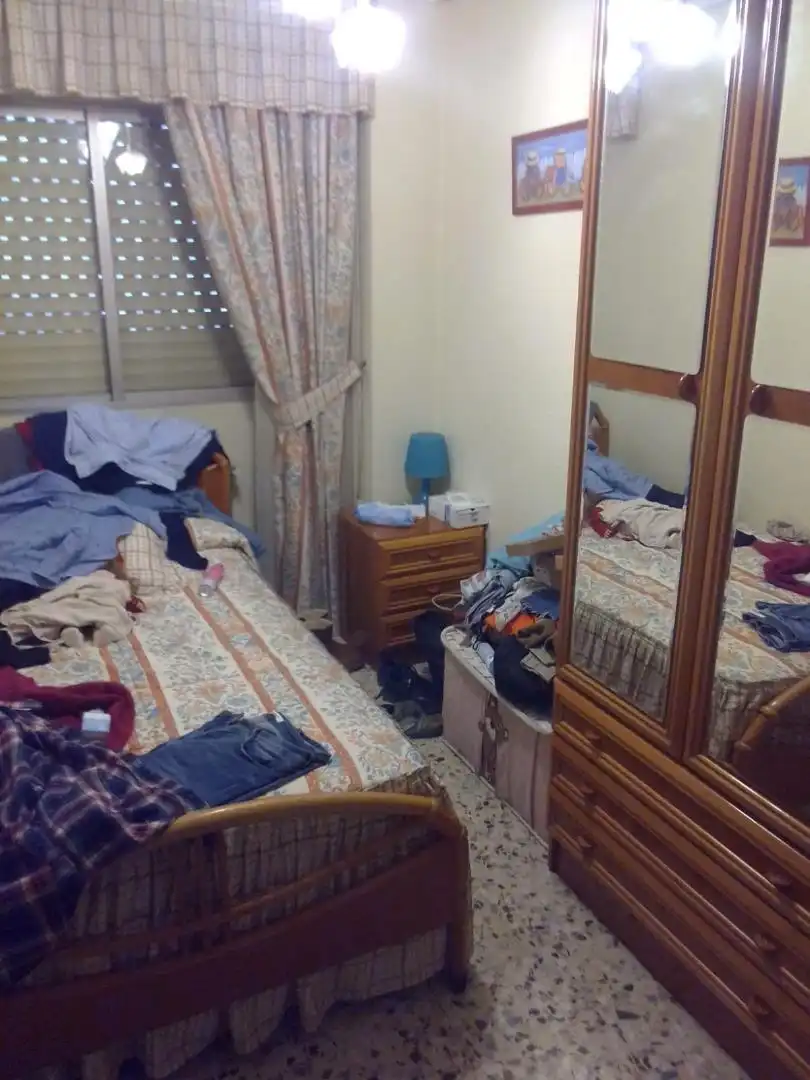 Flat for rent in Calle Benedicto XIII, 4, Plaza de Toros - Barón de Warsage