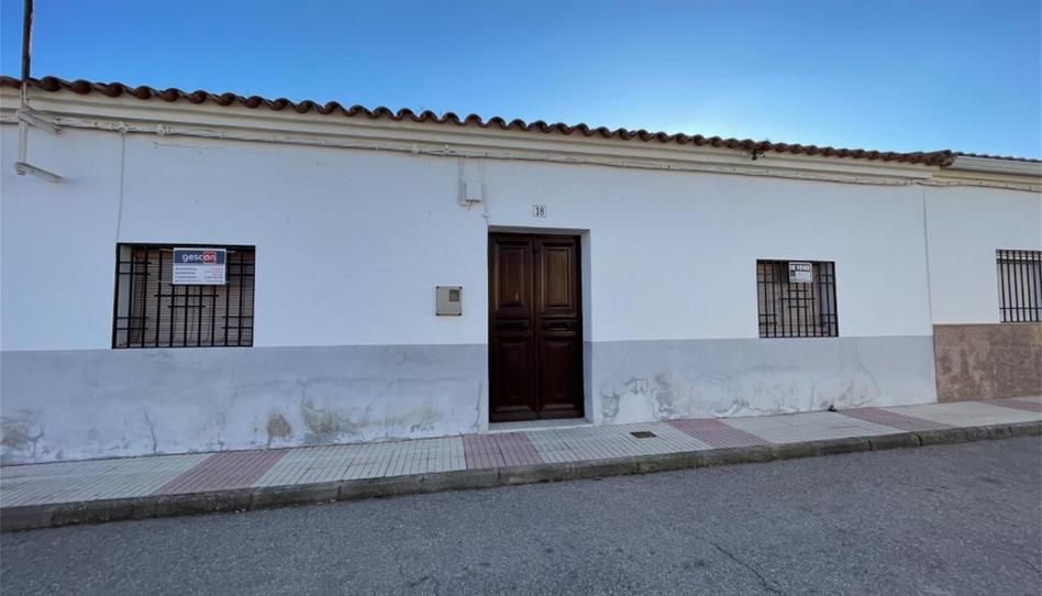 Country house for sale in Calle Pilar, 33, Calzadilla de los Barros, Badajoz - image 1 Photo 1 of Country house for sale in Calle Pilar, 33, Calzadilla de los Barros, Badajoz