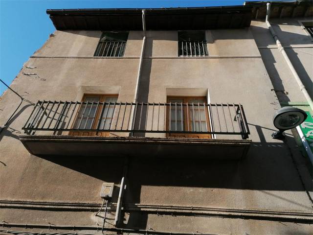 Casa adosada en venta en calle san lorenzo,  de  h