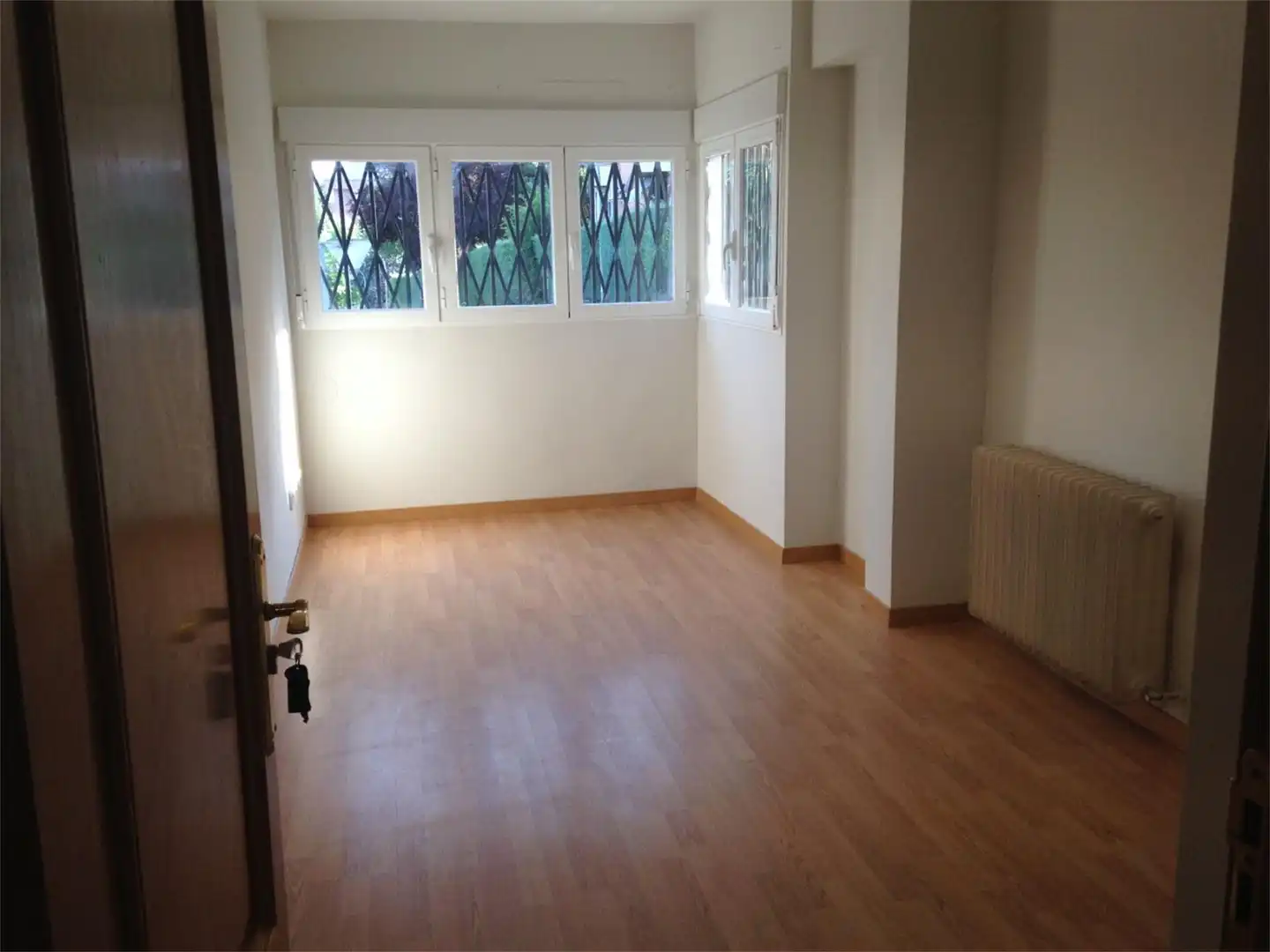 Bedroom of Office for rent in Majadahonda