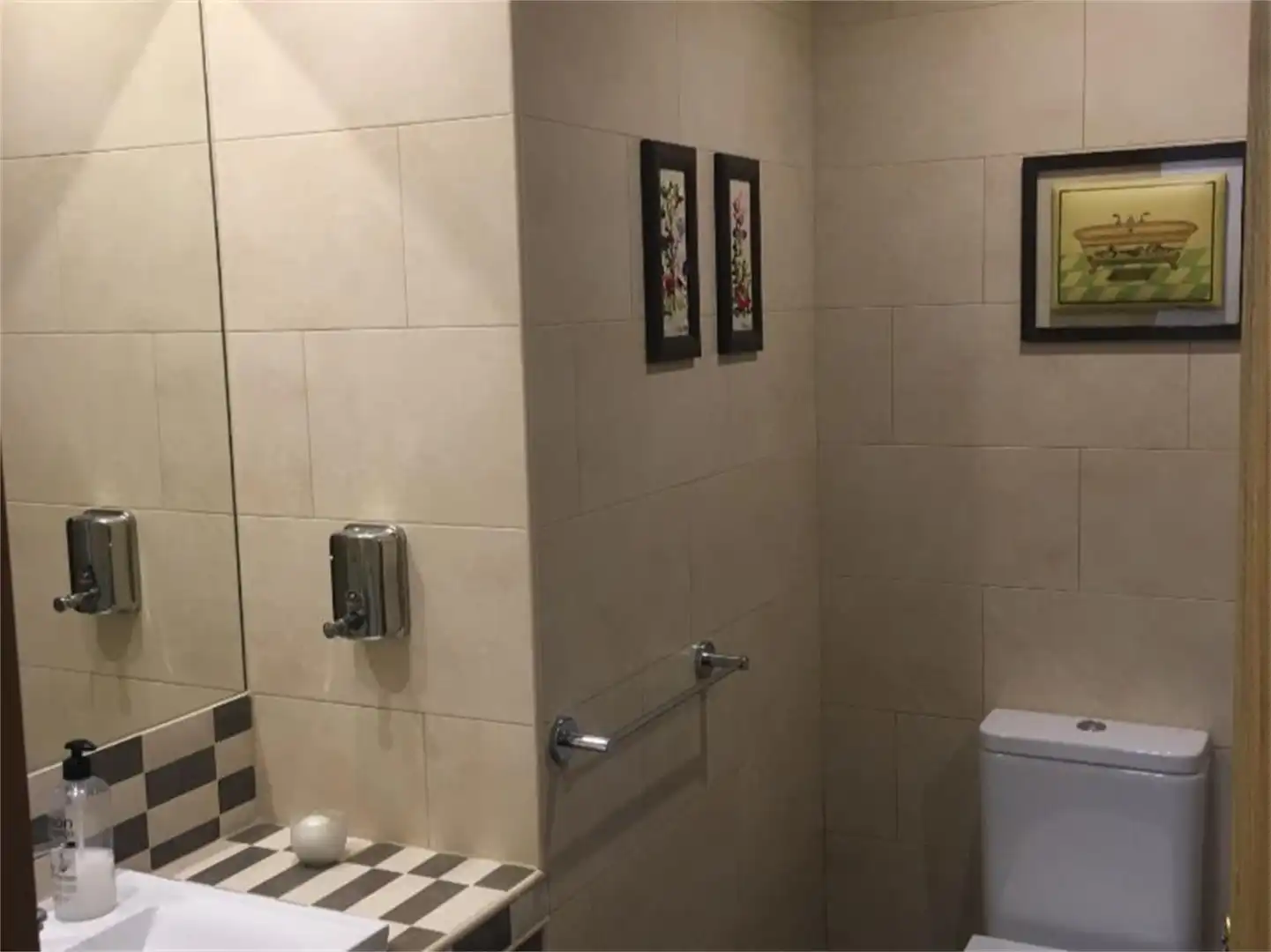 Bathroom of Office for rent in Majadahonda