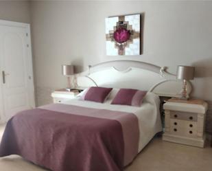 Bedroom of Planta baja to share in Villarrubia de los Ojos  with Terrace and Balcony