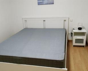 Bedroom of Flat to share in  Madrid Capital  with Furnished