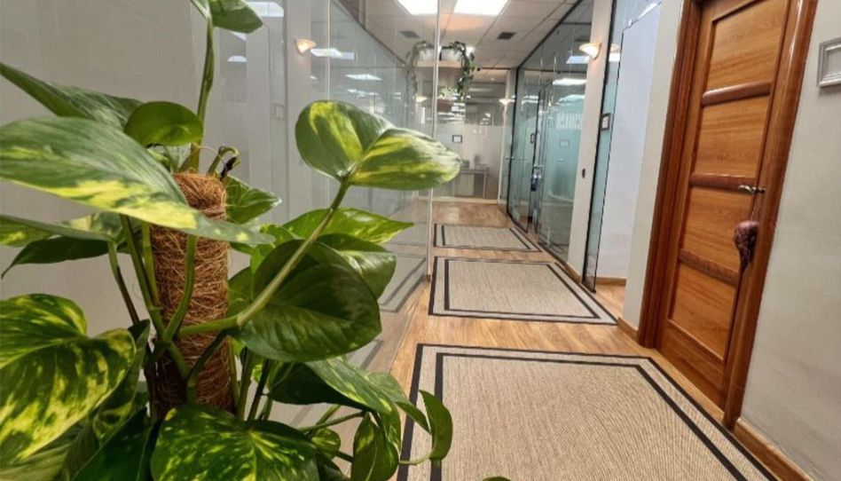 Foto 1 de Oficina de alquiler en Calle San Juan, 19, Zona Centro - Ayuntamiento, Pinto