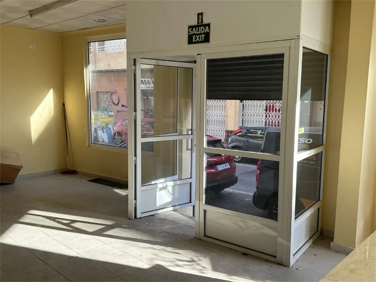 Local de alquiler en Calle Gumersindo, 49, Las Piscinas Naturales Local de alquiler en Torrevieja