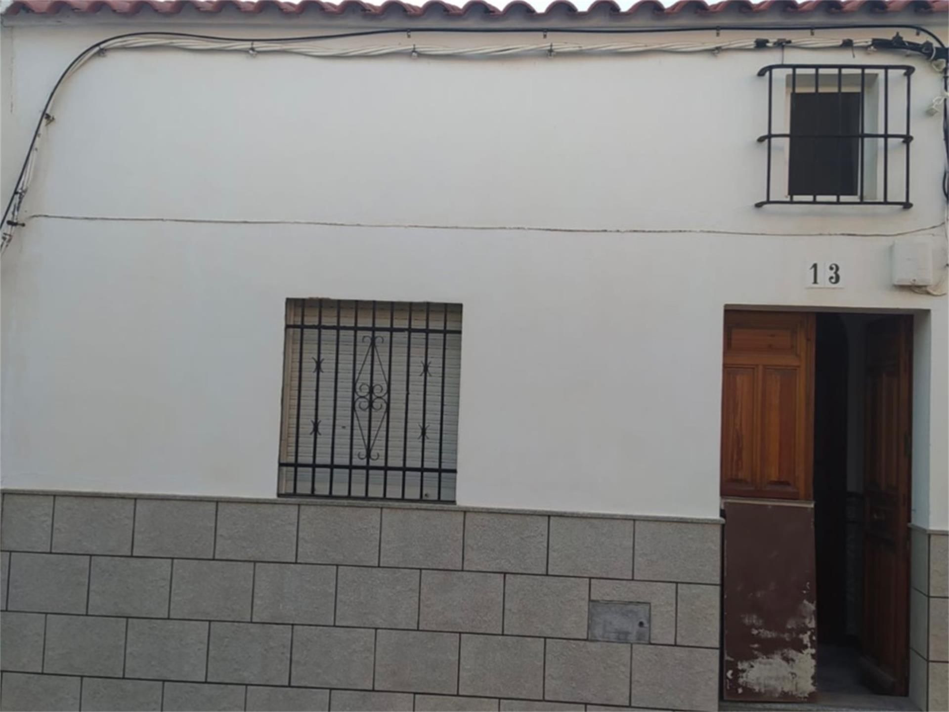 Vista exterior de Planta baixa en venda en Maguilla amb Traster i Moblat