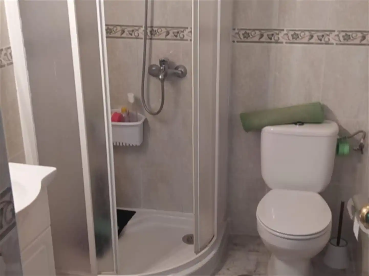 Planta baja en venta en Calle Cervantes, 13, Maguilla Baño de Planta baja en venta en Maguilla con Trastero y Amueblado
