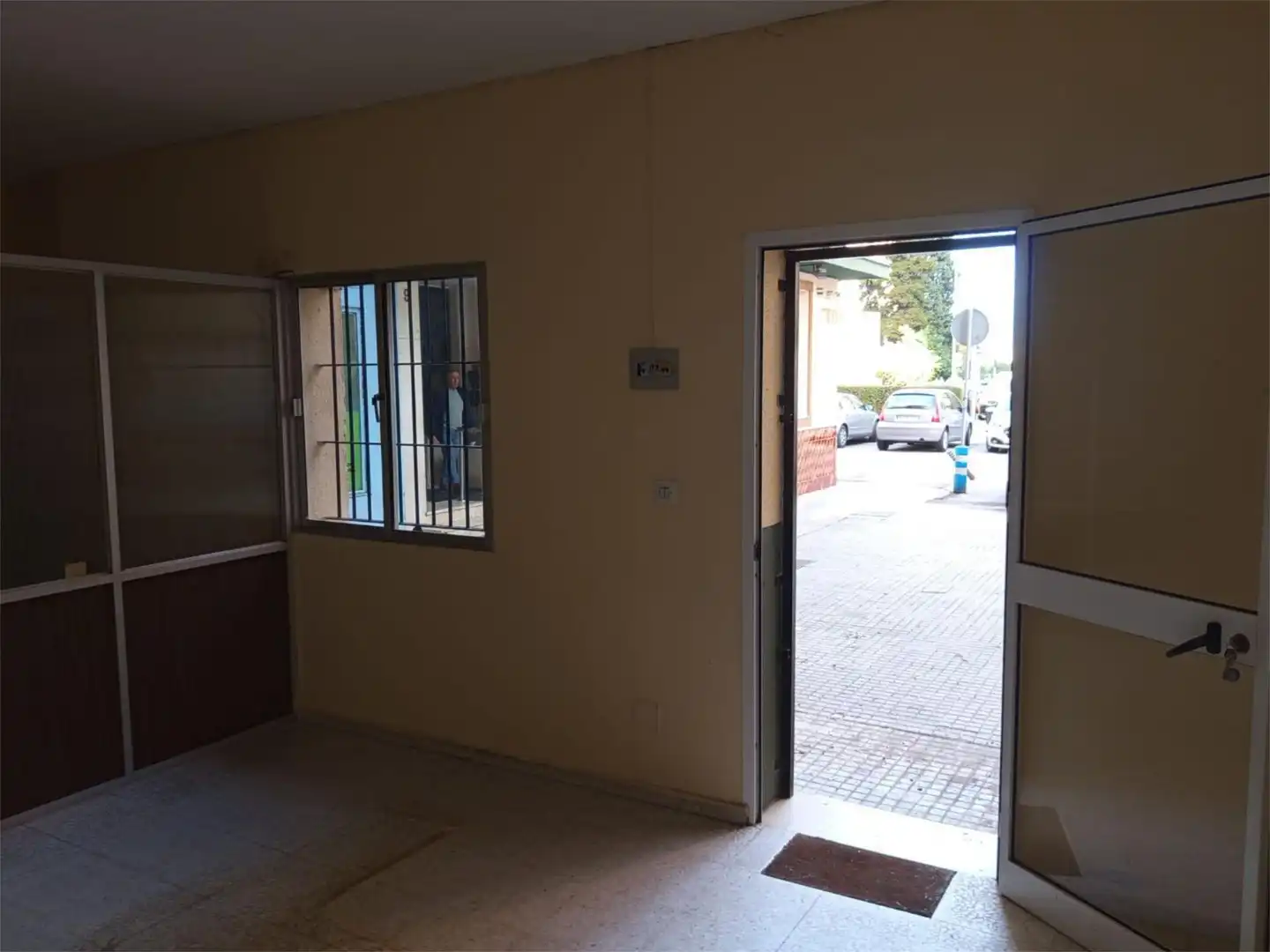 Commercial properties for rent in Jerez de la Frontera  with Air Conditioner