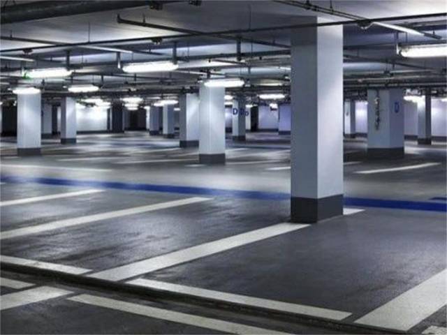 Garaje en Venta en Calle Tomás Redondo, 1 en Valdebebas - Valdefuentes