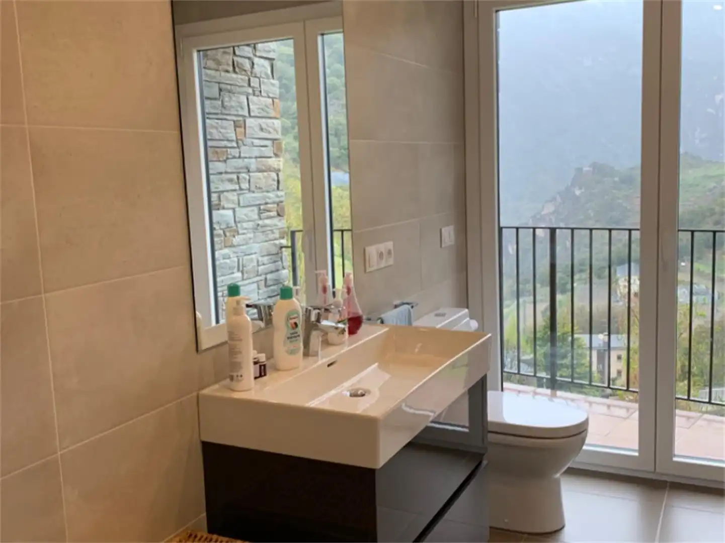 Dúplex en venta en Camí de Nagol, Nagol - Certers - Llumeneres Baño de Dúplex en venta en Sant Julià de Lòria con Calefacción, Parquet y Terraza