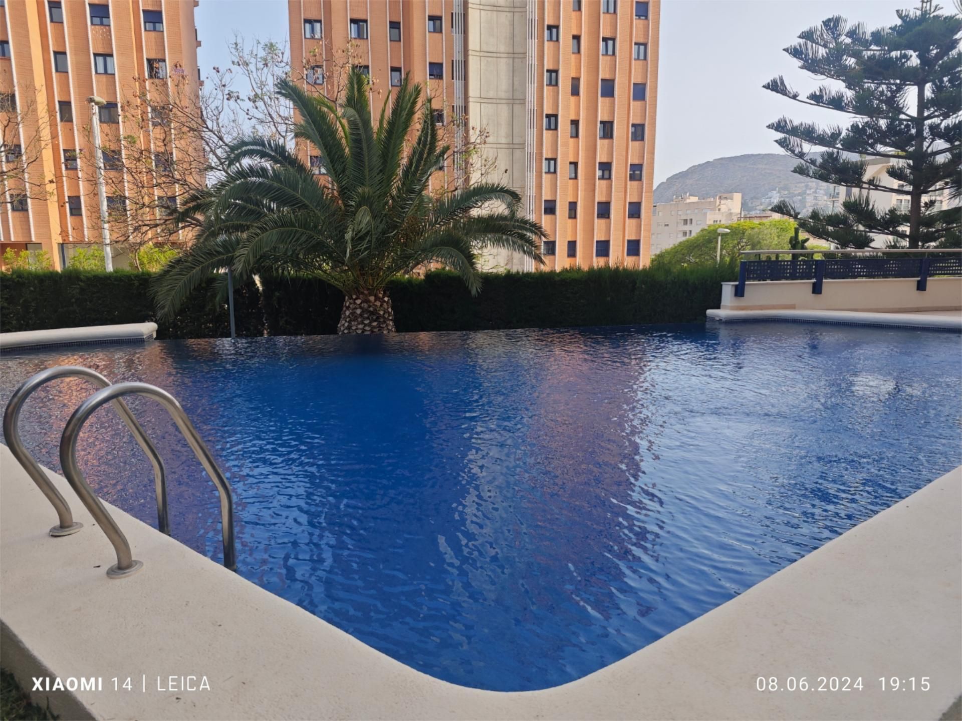 Piscina de Apartament en venda en Calpe / Calp amb Aire condicionat, Terrassa i Piscina