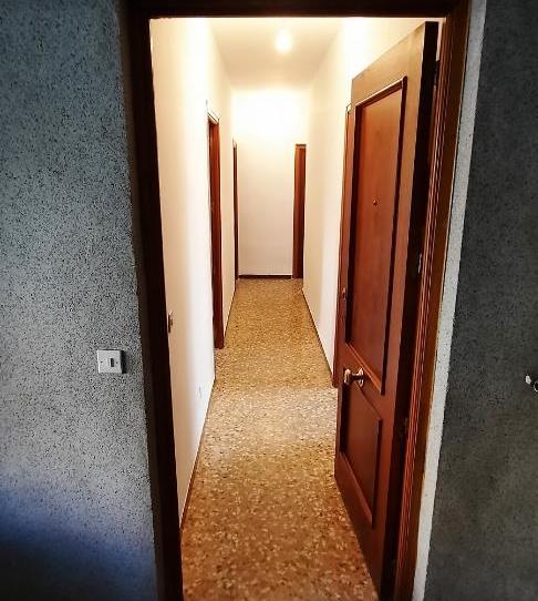 Foto 1 de Pis en venda a Calle San Quintín, 22, Los Navalmorales, Toledo