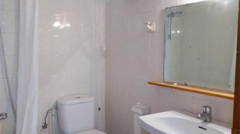 Foto 5 de Casa adosada en venta en Avinguda D'antoni Gaudí, 33, Amer, Girona